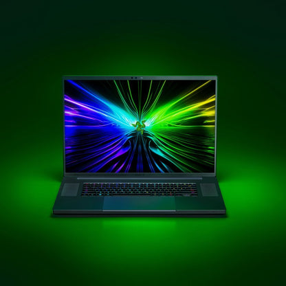 Razer - Blade 18 - 18" Gaming Laptop QHD+ 300Hz Mini LED - Intel Core i9 - NVIDIA GeForce RTX 4090 - 32GB RAM - 2TB SSD - Black