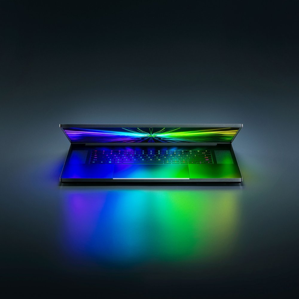 Razer - Blade 18 - 18" Gaming Laptop QHD+ 300Hz Mini LED - Intel Core i9 - NVIDIA GeForce RTX 4090 - 32GB RAM - 2TB SSD - Black